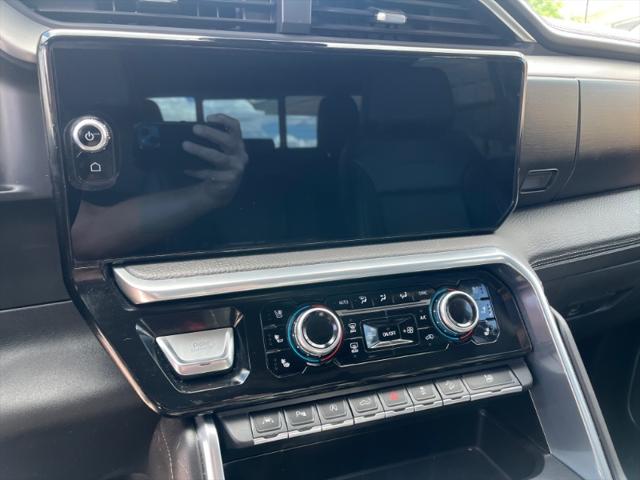 2023 GMC Sierra 1500 4WD Crew Cab Short Box Denali