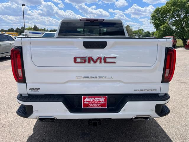 2023 GMC Sierra 1500 4WD Crew Cab Short Box Denali