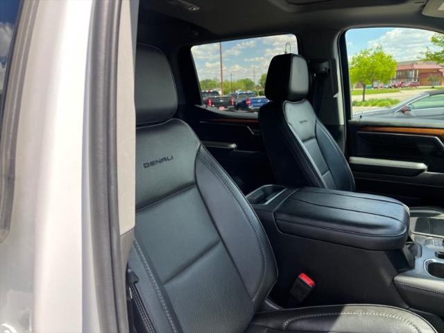 2023 GMC Sierra 1500 4WD Crew Cab Short Box Denali