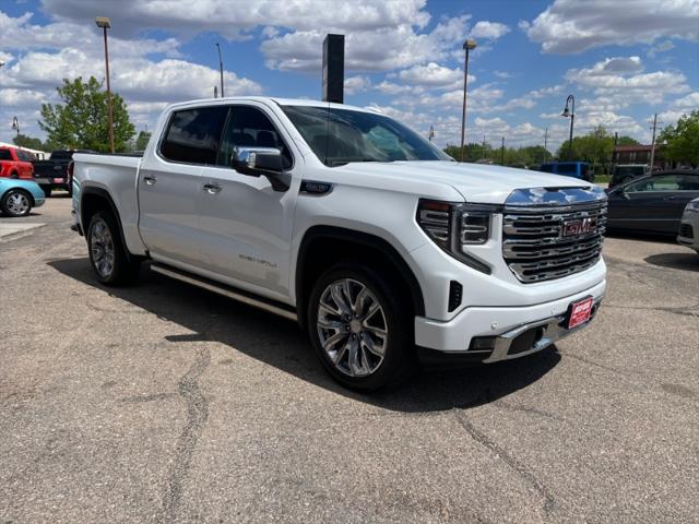 2023 GMC Sierra 1500 4WD Crew Cab Short Box Denali