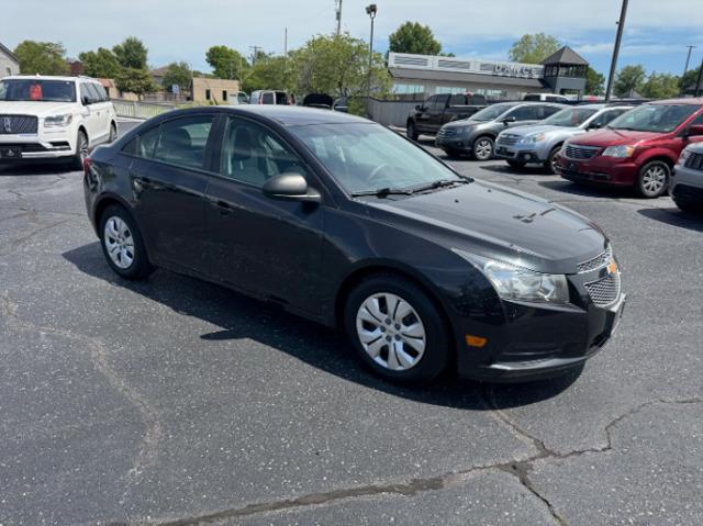 2013 Chevrolet Cruze LS Auto