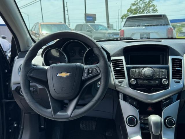 2013 Chevrolet Cruze LS Auto