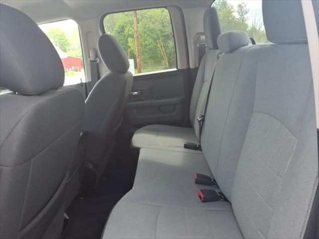2024 Ram 1500 Classic SLT Quad Cab 4x4 6'4" Box
