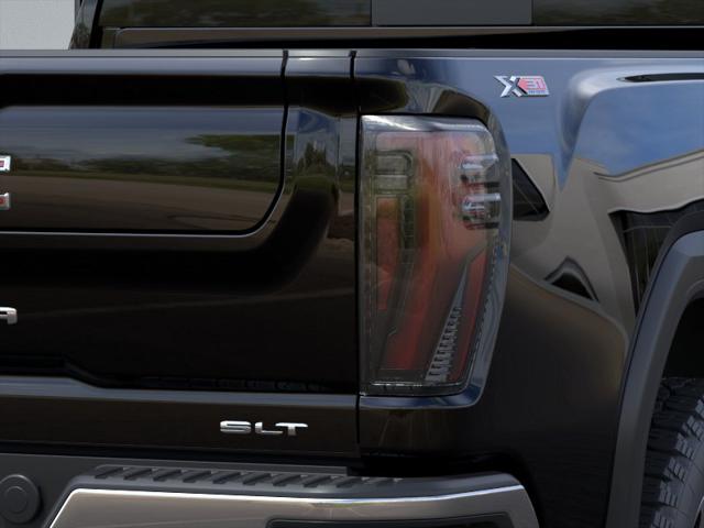 2026 GMC Sierra 2500HD Crew Cab, Standard Bed, SLT, 4WD