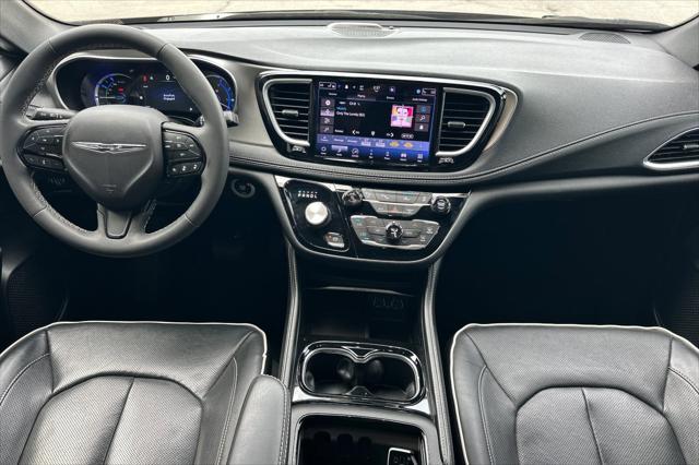 2023 Chrysler Pacifica Hybrid Limited