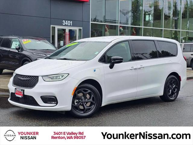 2024 Chrysler Pacifica Hybrid S Appearance Pkg for sale in Renton, WA