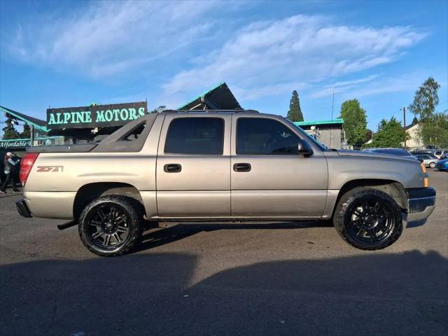 2003 Chevrolet Avalanche 1500 for sale in Milwaukie, OR