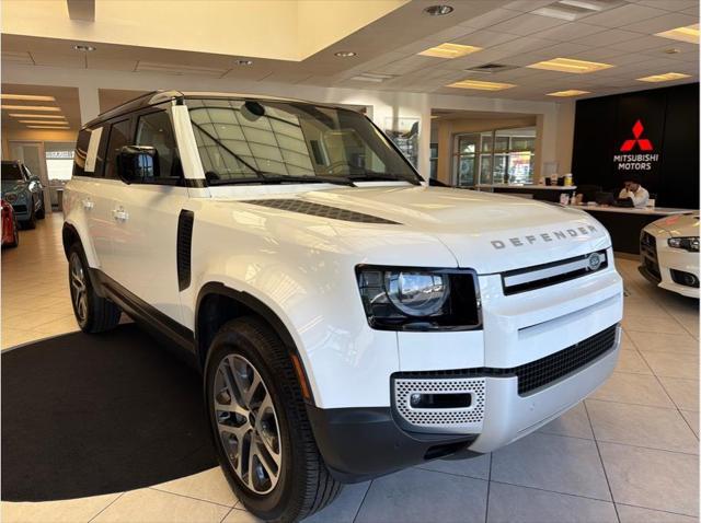 2023 Land Rover Defender 130 SE