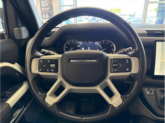 2023 Land Rover Defender 130 SE