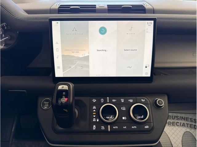 2023 Land Rover Defender 130 SE