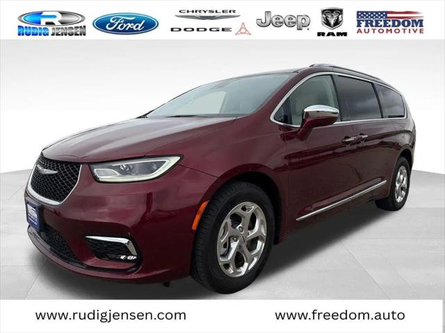 2021 Chrysler Pacifica Limited AWD for sale in Tomah, WI