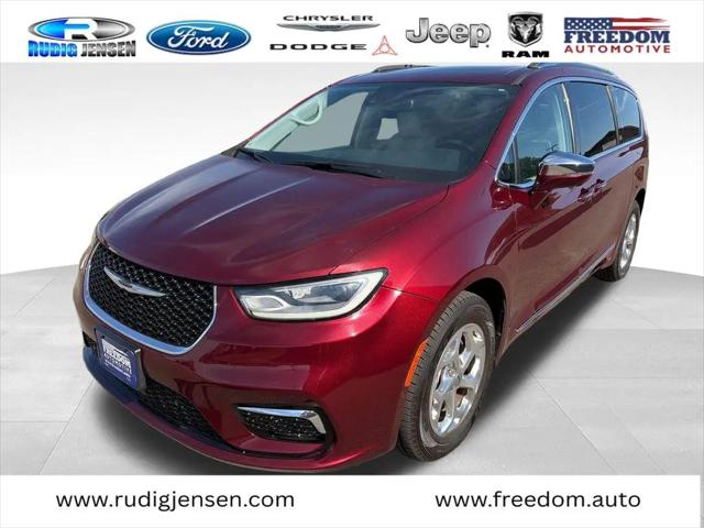 2021 Chrysler Pacifica Limited AWD for sale in Tomah, WI