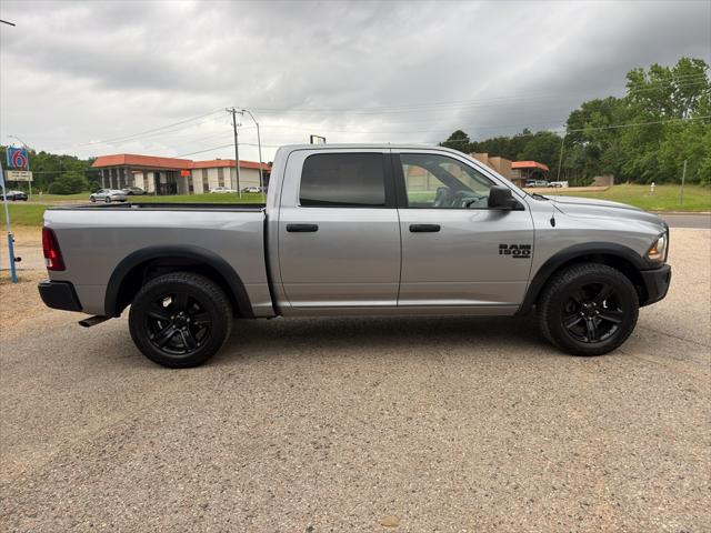 2024 Ram 1500 Classic Warlock Crew Cab 4x2 5'7" Box