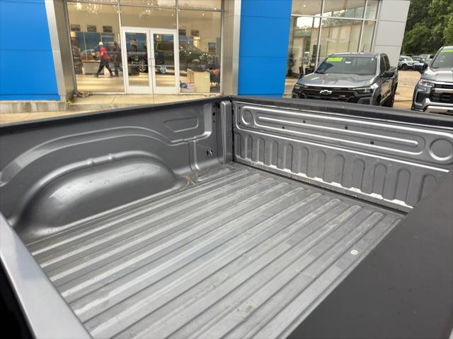 2024 Ram 1500 Classic Warlock Crew Cab 4x2 5'7" Box