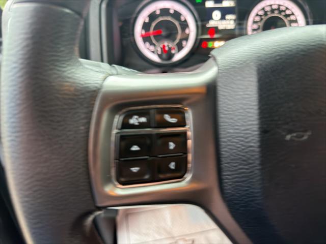 2024 Ram 1500 Classic Warlock Crew Cab 4x2 5'7" Box