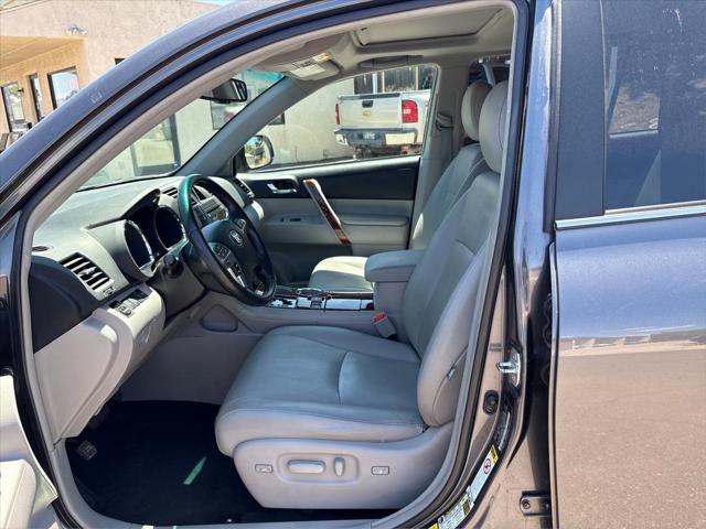 2011 Toyota Highlander Limited V6