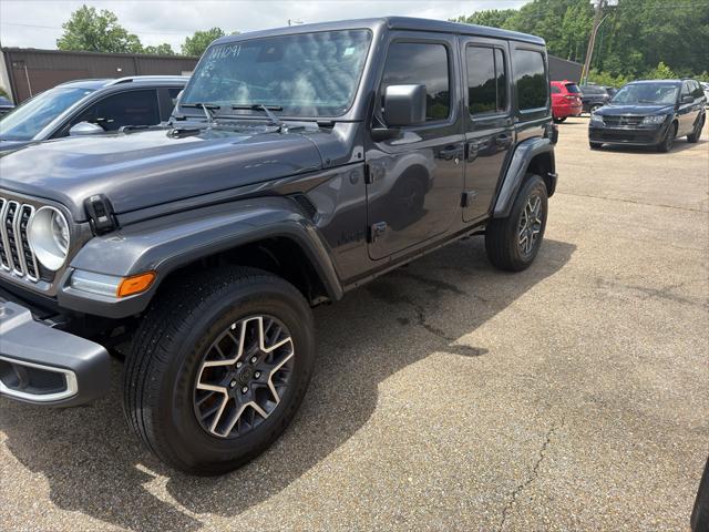 2025 Jeep Wrangler 4-Door Sahara 4x4 for sale in Saltillo, MS
