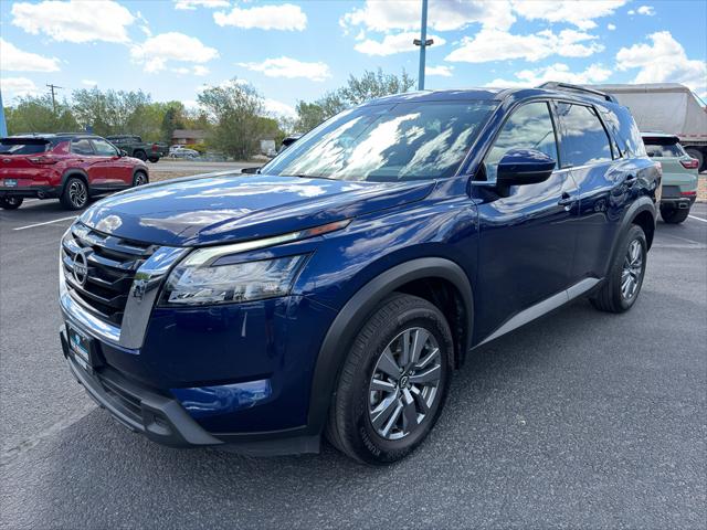 2025 Nissan Pathfinder SV 4WD