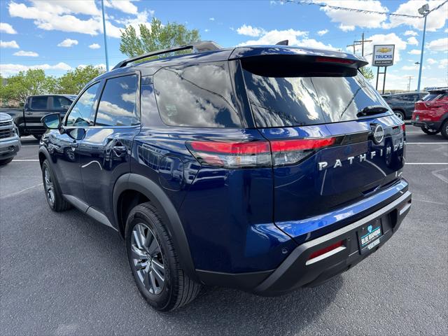 2025 Nissan Pathfinder SV 4WD