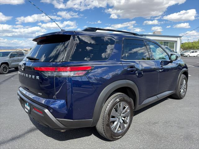 2025 Nissan Pathfinder SV 4WD