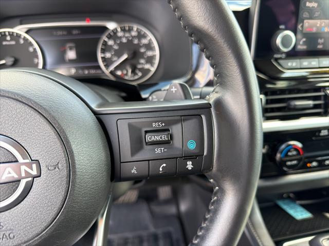 2025 Nissan Pathfinder SV 4WD