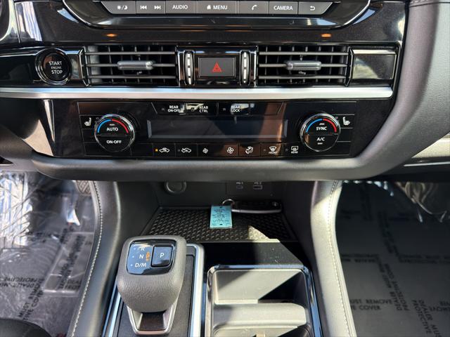 2025 Nissan Pathfinder SV 4WD