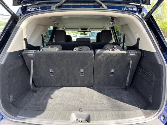 2025 Nissan Pathfinder SV 4WD