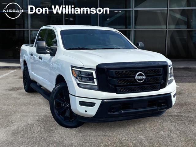 2023 Nissan Titan Crew Cab SV 4x4 for sale in Jacksonville, NC