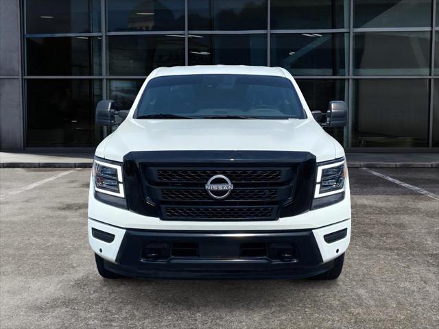 2023 Nissan Titan Crew Cab SV 4x4