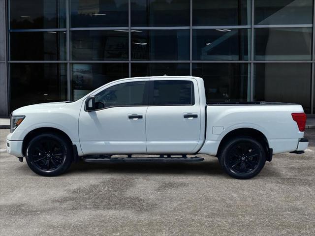 2023 Nissan Titan Crew Cab SV 4x4