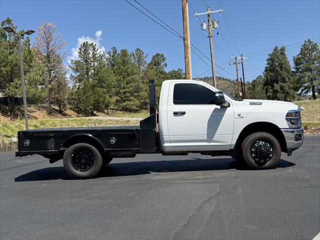 2026 Ram 3500 Tradesman/Big Horn