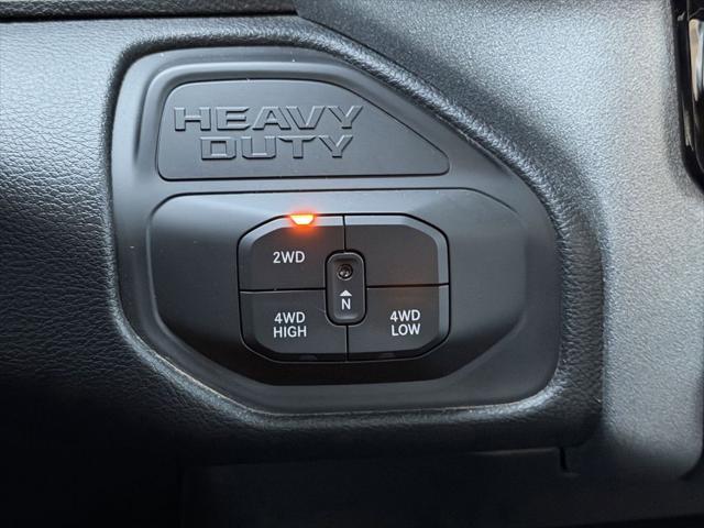 2026 Ram 3500 Tradesman/Big Horn