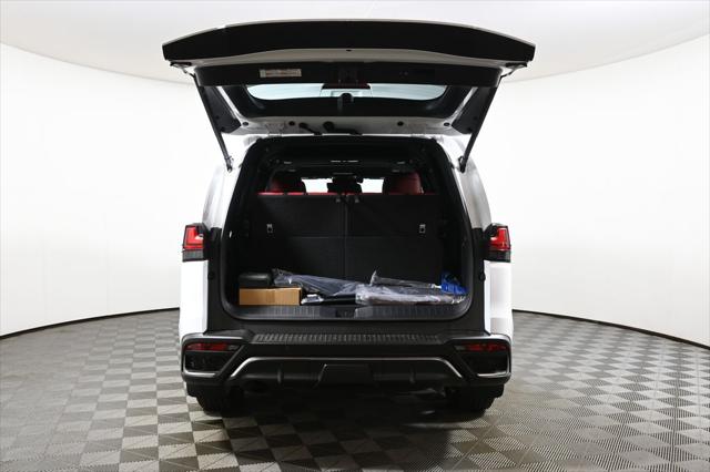 2026 Lexus LX F SPORT Handling