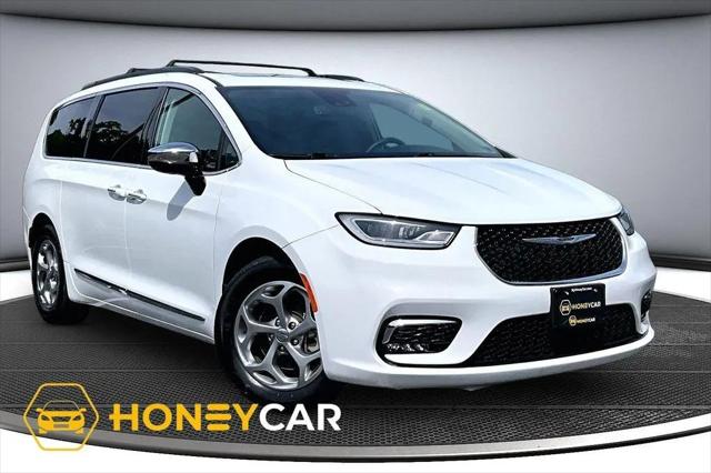 2023 Chrysler Pacifica Limited for sale in Roanoke, VA
