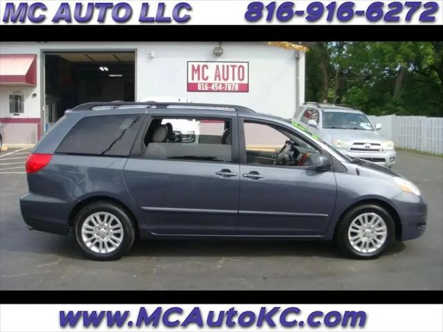 2010 Toyota Sienna XLE for sale in Kansas City, MO