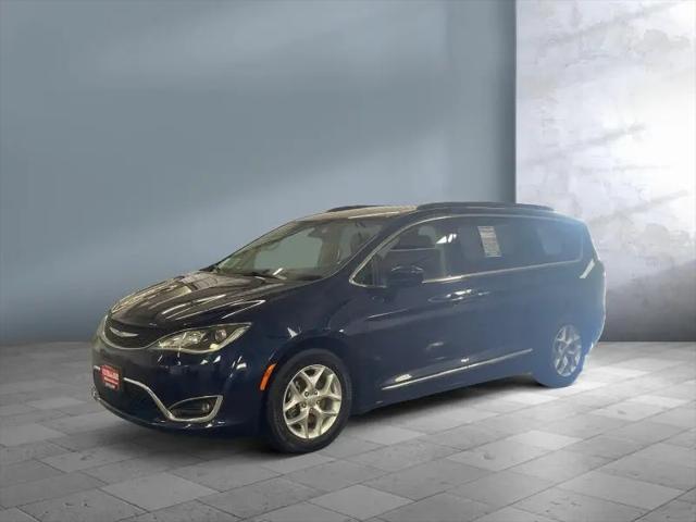 2017 Chrysler Pacifica Touring-L for sale in Worthing, SD