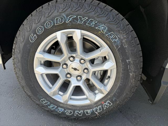 2026 Chevrolet Silverado 1500 4WD Crew Cab Short Bed RST