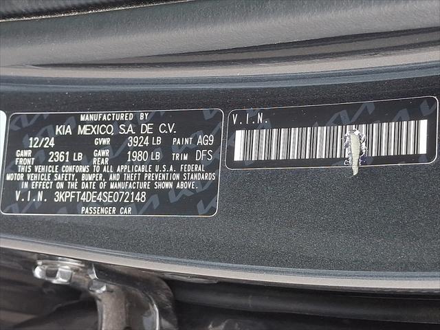 2025 Kia K4 LXS