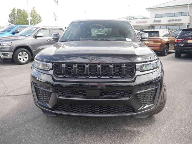 2026 Jeep Grand Cherokee GRAND CHEROKEE LAREDO ALTITUDE 4X4 2026 Jeep Grand Cherokee GRAND CHEROKEE LAREDO ALTITUDE 4X4