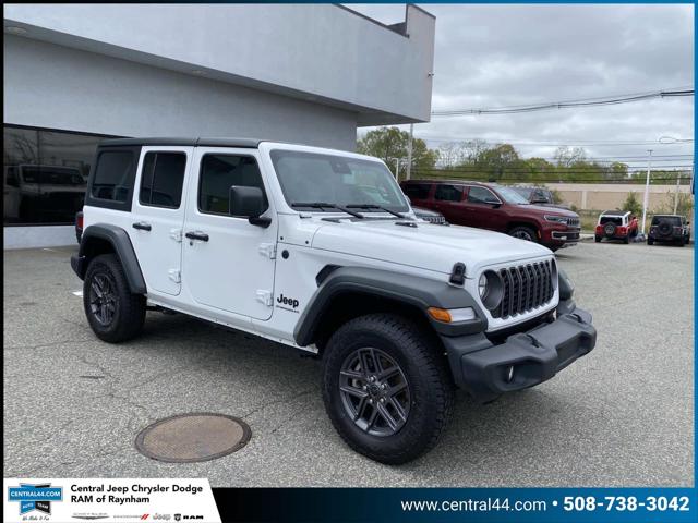 2025 Jeep Wrangler 4-Door Summit 4x4 for sale in Raynham, MA