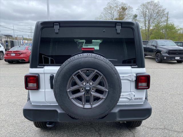 2025 Jeep Wrangler 4-Door Summit 4x4