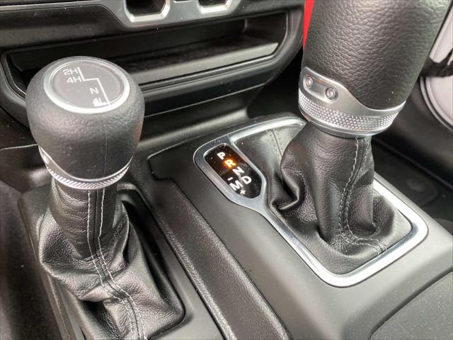 2025 Jeep Wrangler 4-Door Summit 4x4