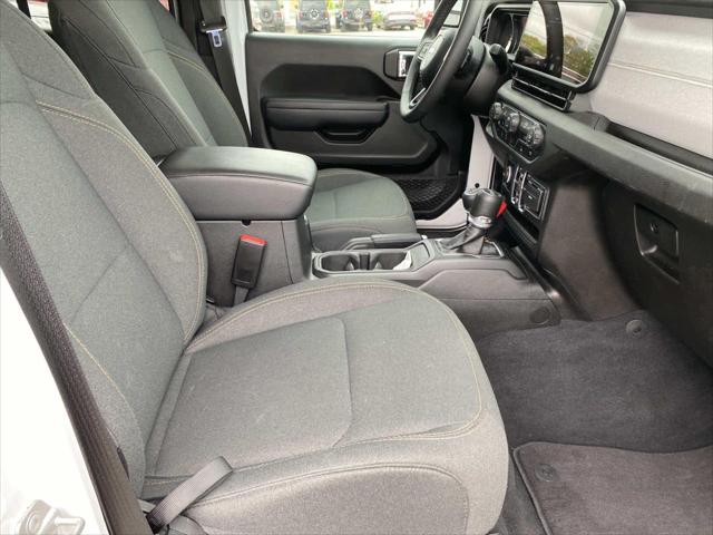 2025 Jeep Wrangler 4-Door Summit 4x4