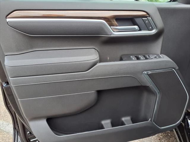 2026 Chevrolet Silverado 1500 4WD Crew Cab Short Bed LT with 2FL