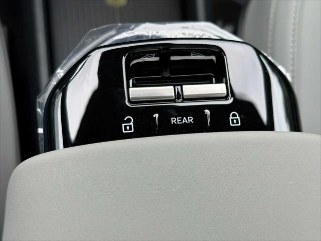 2026 Volvo EX30 Ultra Twin Motor Performance, Fully electric