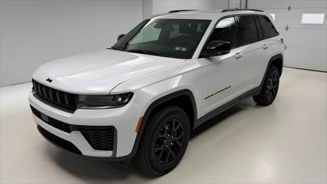 2026 Jeep Grand Cherokee GRAND CHEROKEE LAREDO ALTITUDE 4X4 2026 Jeep Grand Cherokee GRAND CHEROKEE LAREDO ALTITUDE 4X4