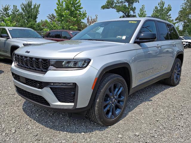 2026 Jeep Grand Cherokee GRAND CHEROKEE 85TH ANNIVERSARY EDITION 4X4