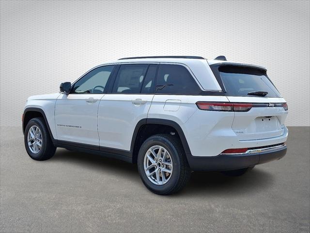 2026 Jeep Grand Cherokee GRAND CHEROKEE LAREDO X 4X4