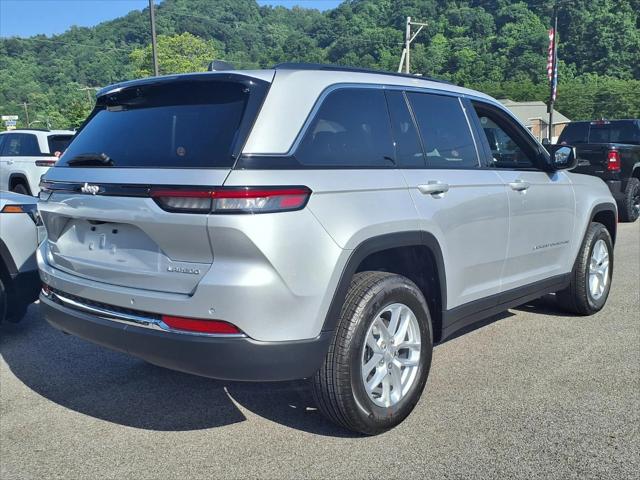 2026 Jeep Grand Cherokee GRAND CHEROKEE LAREDO X 4X4