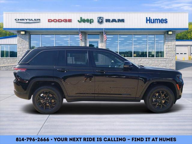 2026 Jeep Grand Cherokee GRAND CHEROKEE LAREDO ALTITUDE 4X4